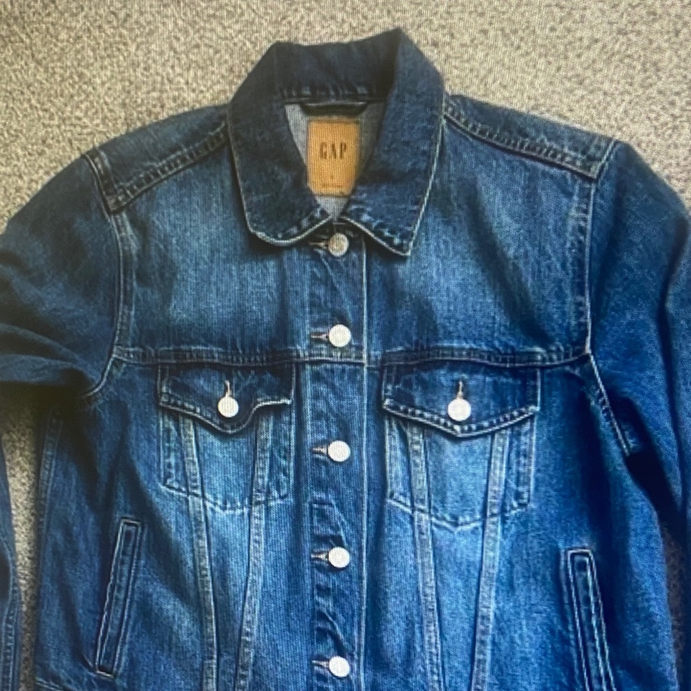 GAP Light Blue Denim Trucker Jacket